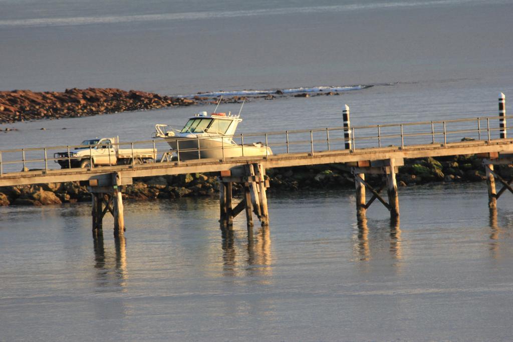Emu Bay Stay Luaran gambar